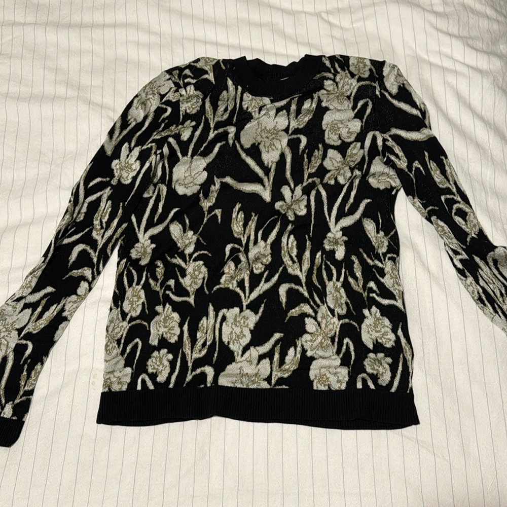 Little moon sweater with design